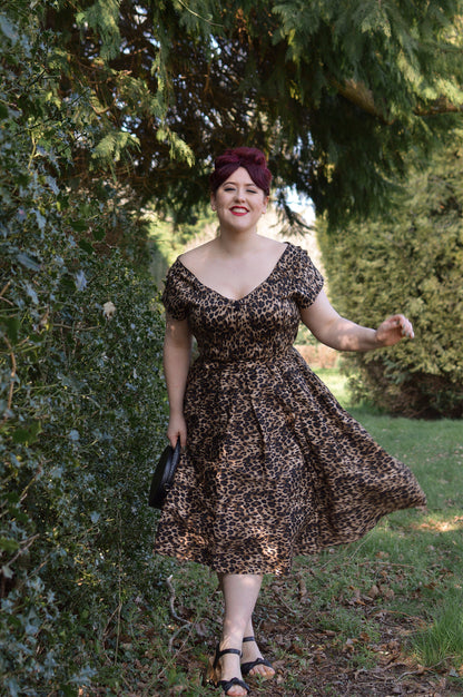 Lily 50s Rockabilly Dress in Brown Leopard Animal Print
