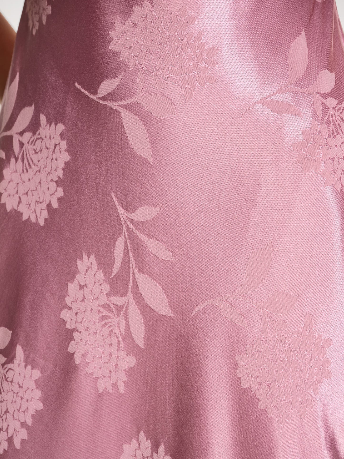 Amdra Maxi Dress in Vintage Pink