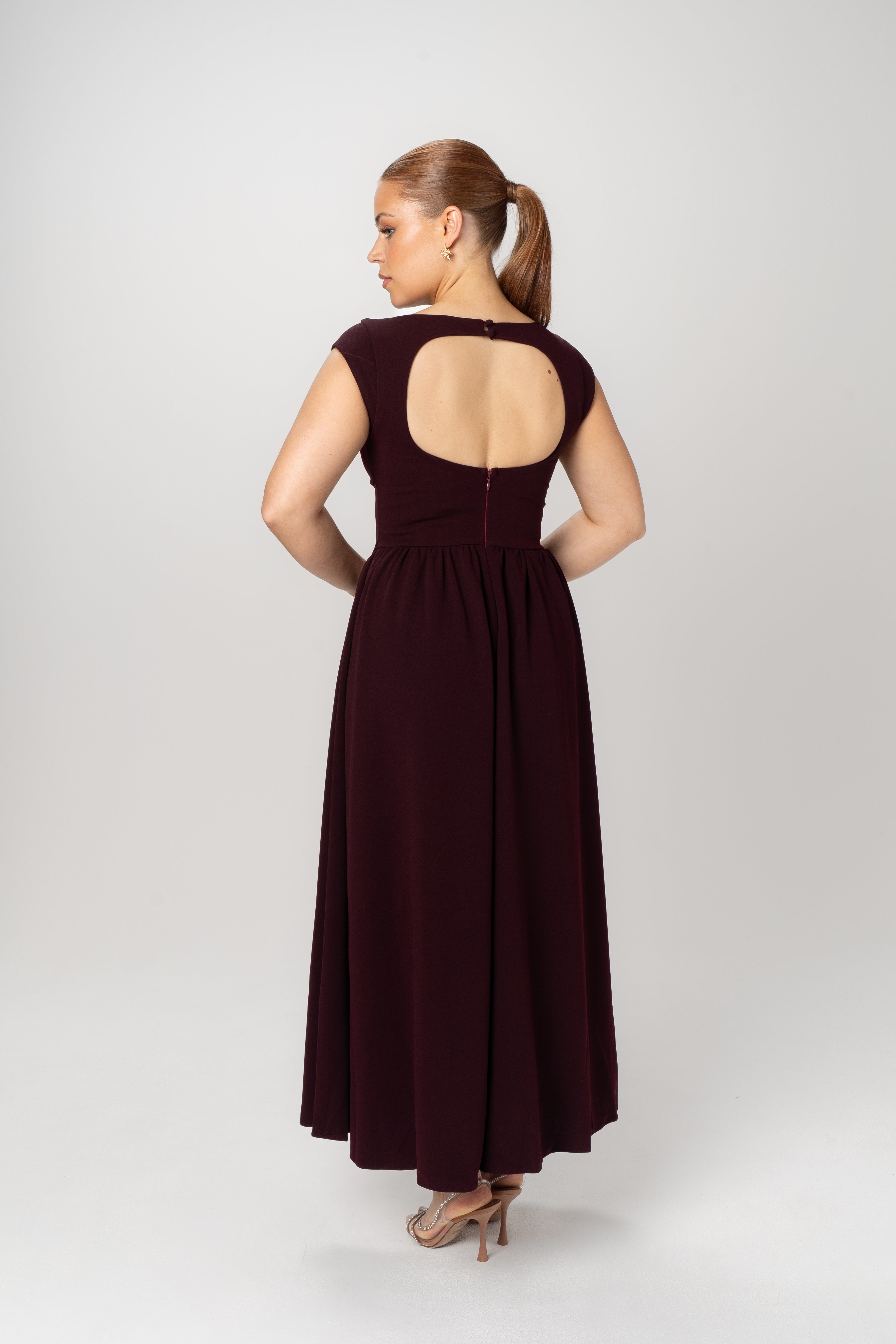 Aurelia Cap Sleeve Maxi Dress in Wine