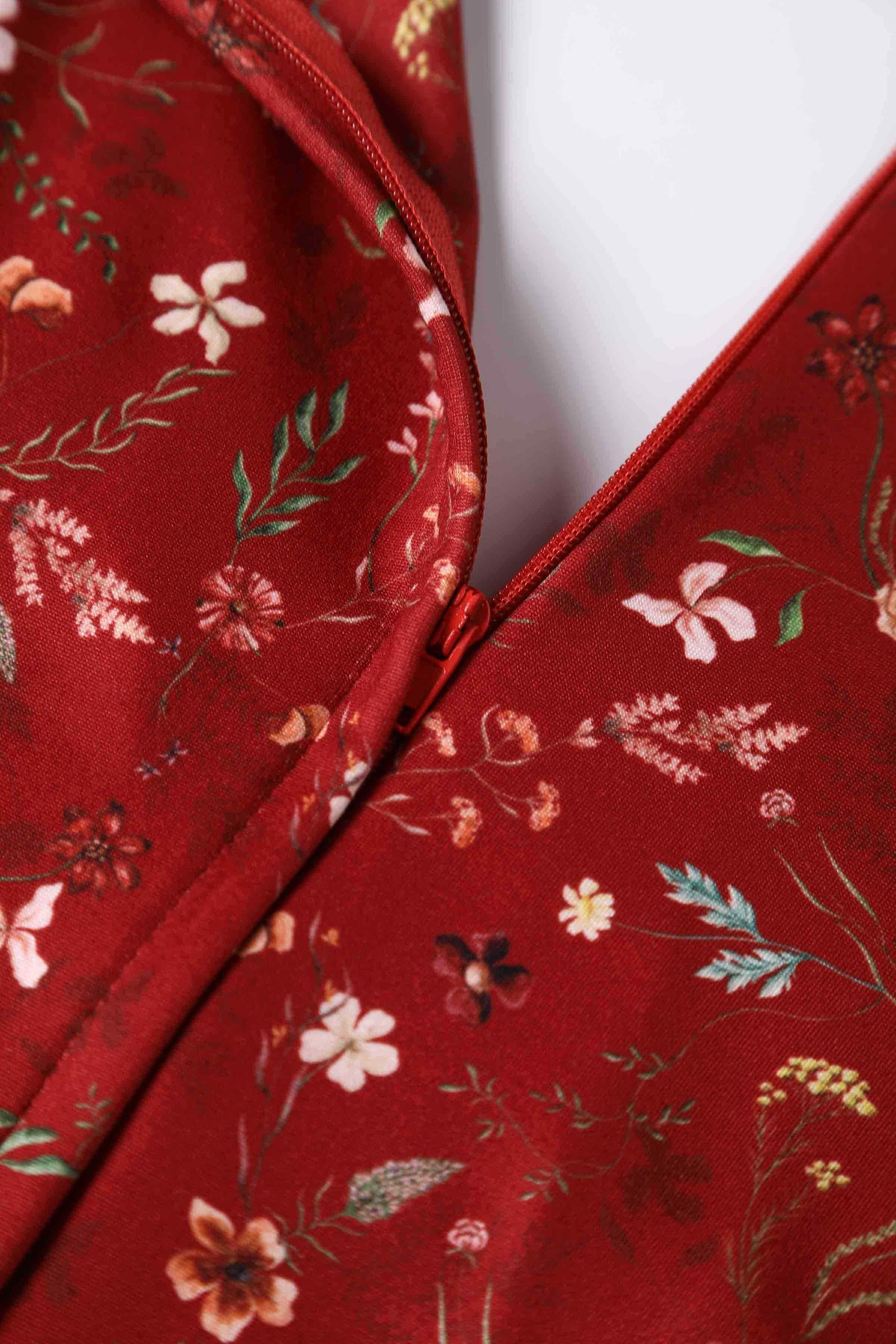 Donna Burgundy Dainty Floral Tea Dress