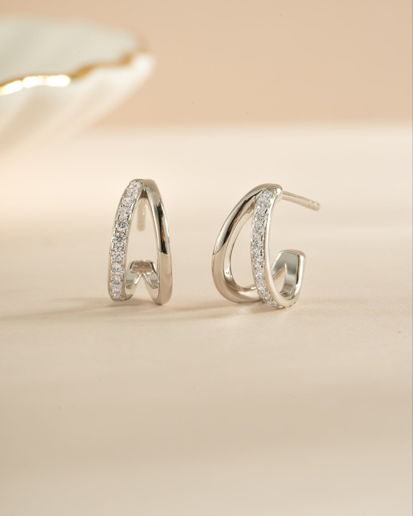 Double Diamond Hoops