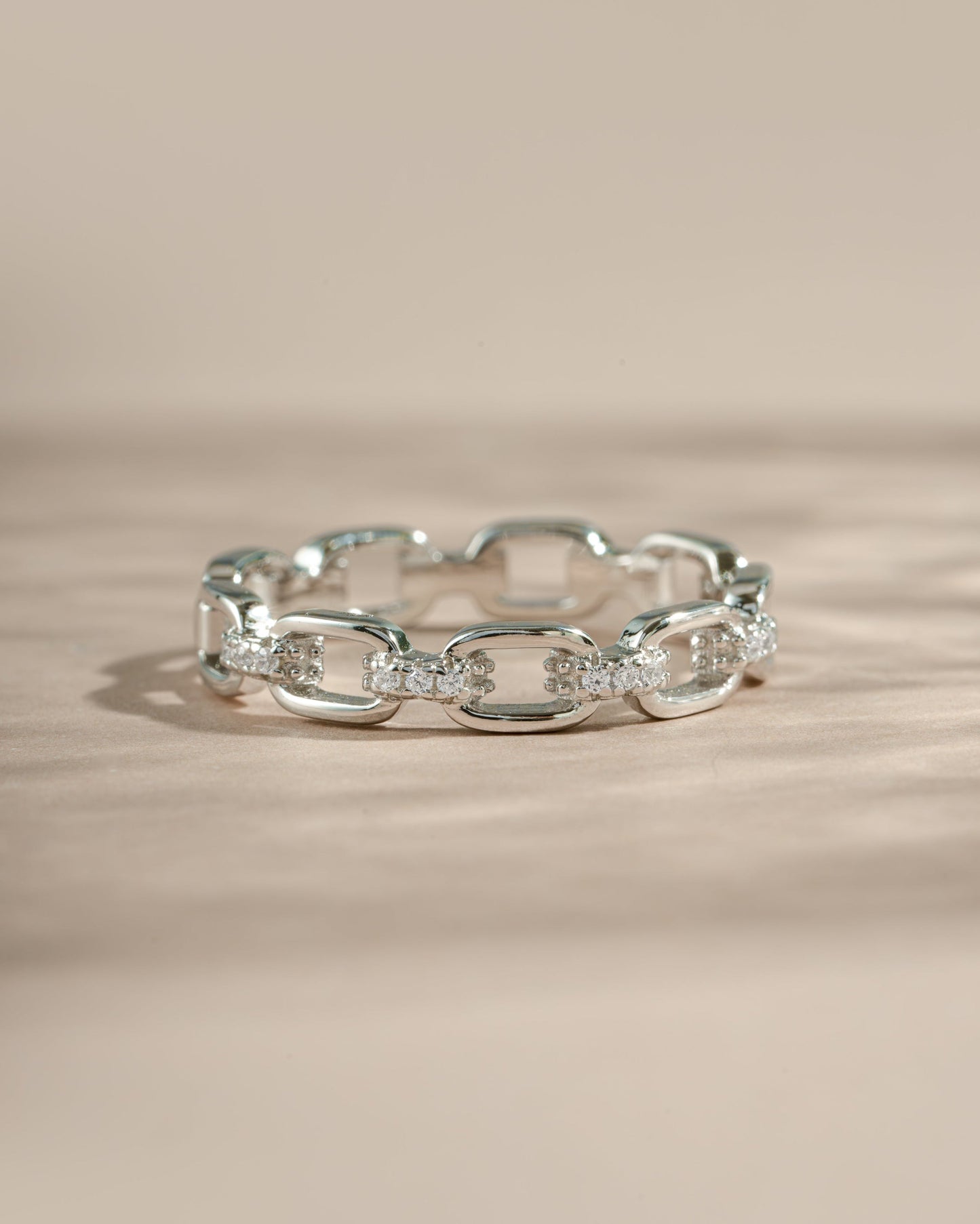 Link Chain Ring