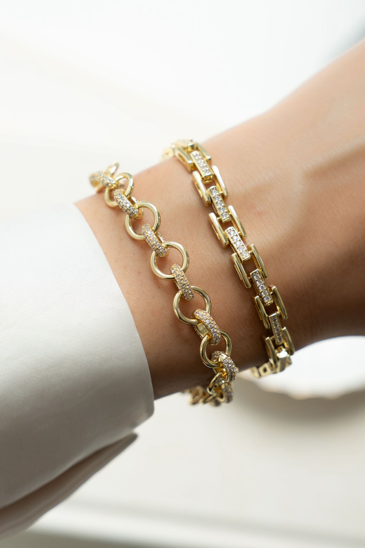 Round Pave Link Bracelet