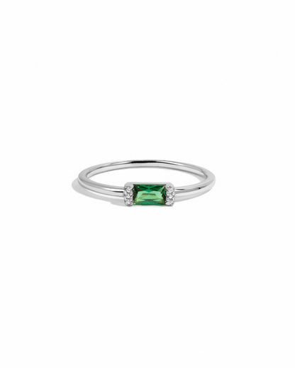 Emerald Simple Baguette Ring