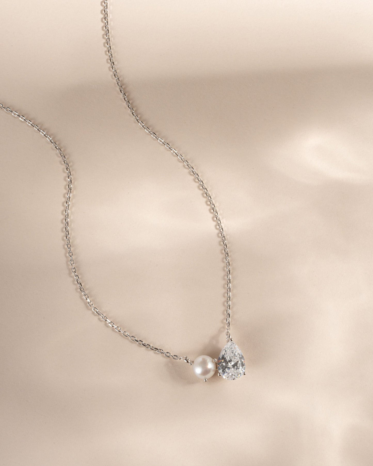 Toi et Moi Pearl Necklace