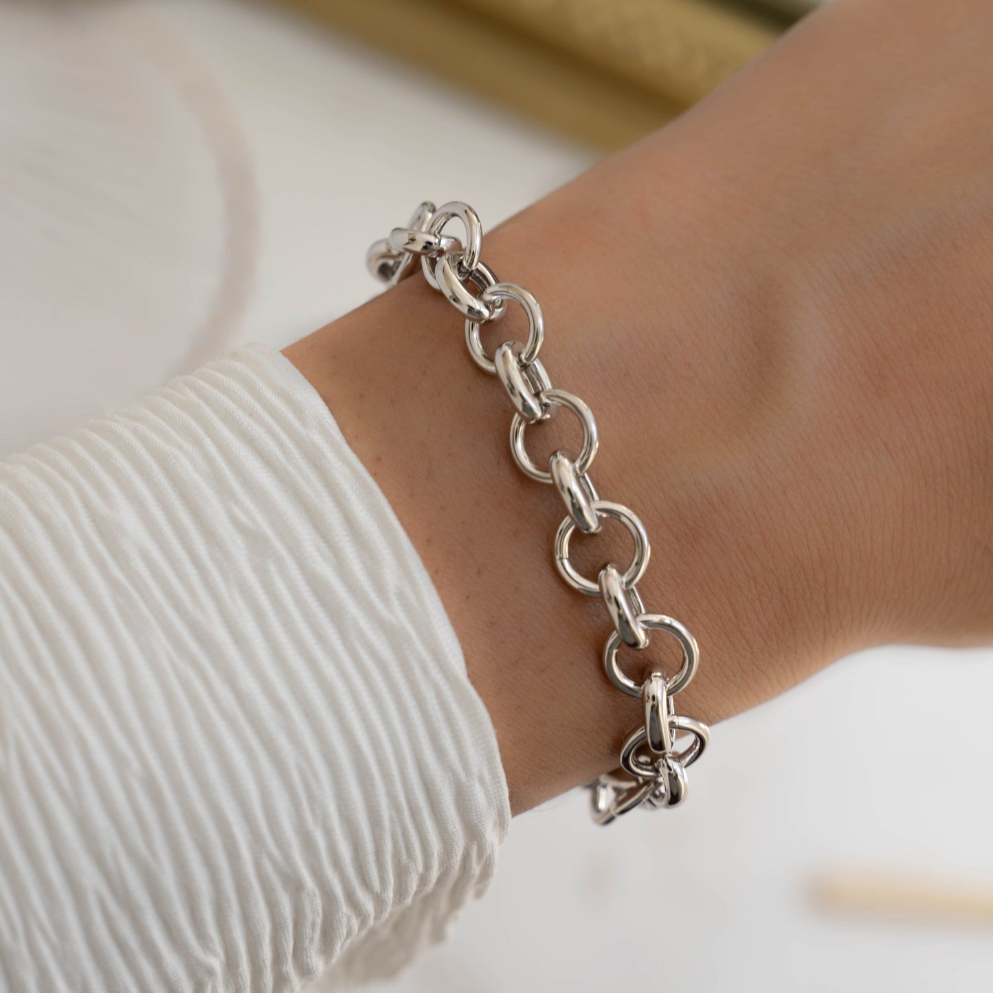 Round Link Bracelet