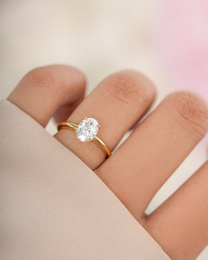 Solitaire Oval Ring
